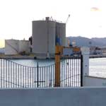 Die Zementsilos des kommerziellen Teils des Hafens von Malaga