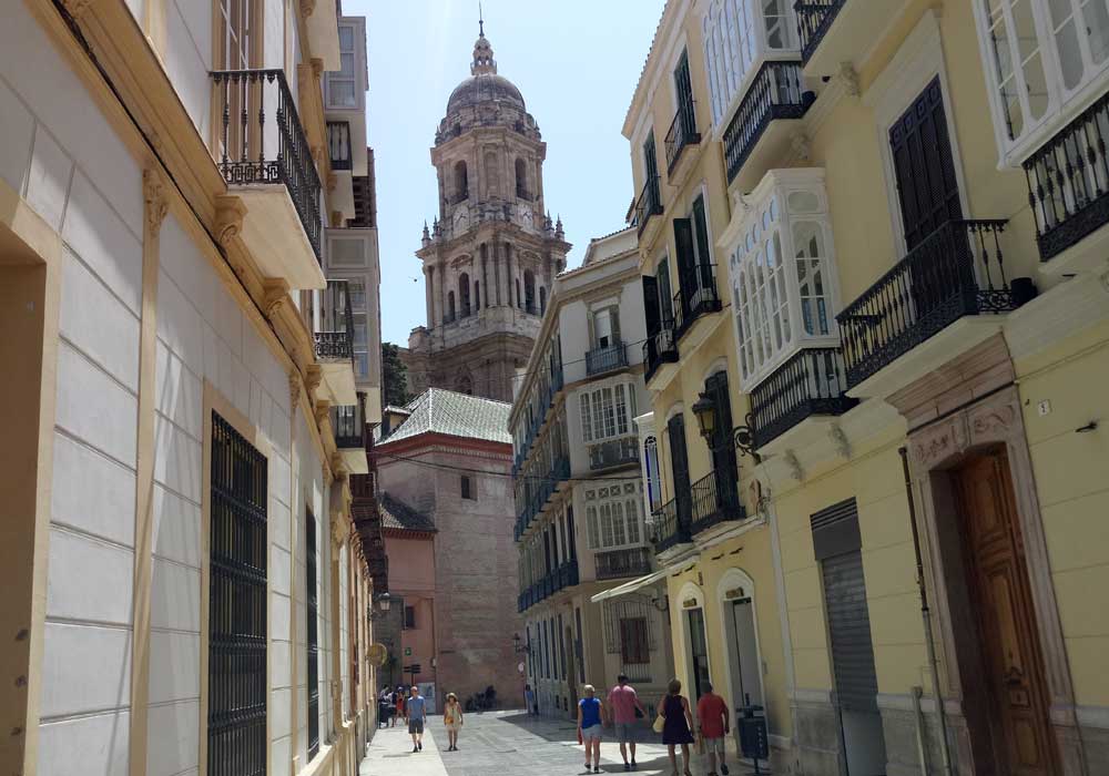 Die Kathedrale in der Altstadt von Malaga.
