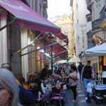 Eine der vielen Gassen in der Altstadt von Malaga.