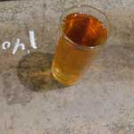 Ein Glas Süsswein in der Taverne La Casa de Guardia.